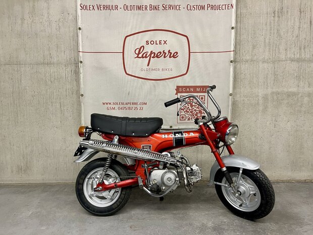 Honda Dax st50g 1976 Candy Red (VERKOCHT)