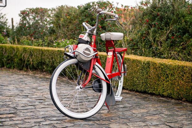 1968 Solex 3800 Red (Barnfind, Sorti de grange)