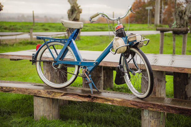 1967 Solex 3800 Blauw